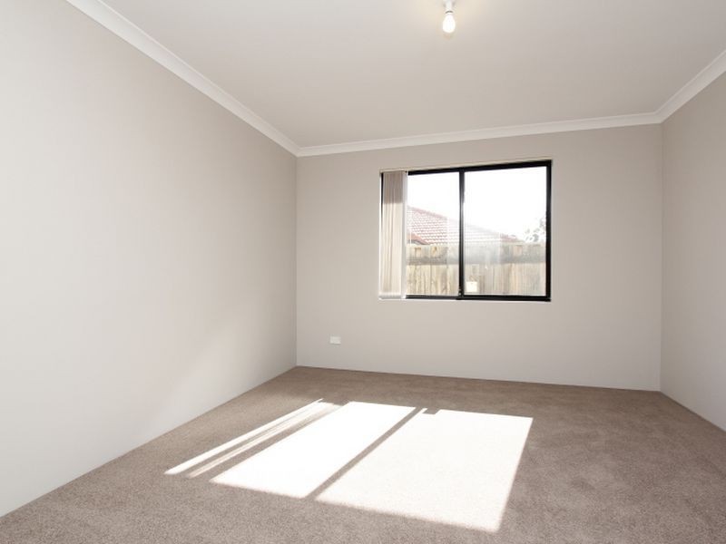 15 Belhaven Terrace, Quinns Rocks WA 6030