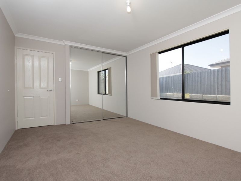 15 Belhaven Terrace, Quinns Rocks WA 6030