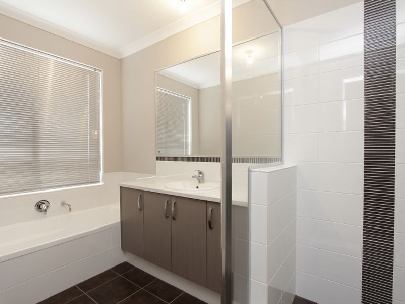 15 Belhaven Terrace, Quinns Rocks WA 6030