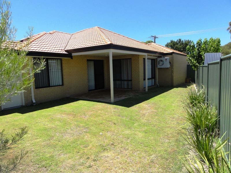 39 Hoskin Street, Cloverdale WA 6105