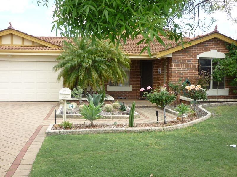 14 Grand Boulevard, Canning Vale WA 6155