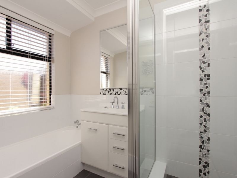 4 Excelsior Drive, Canning Vale WA 6155