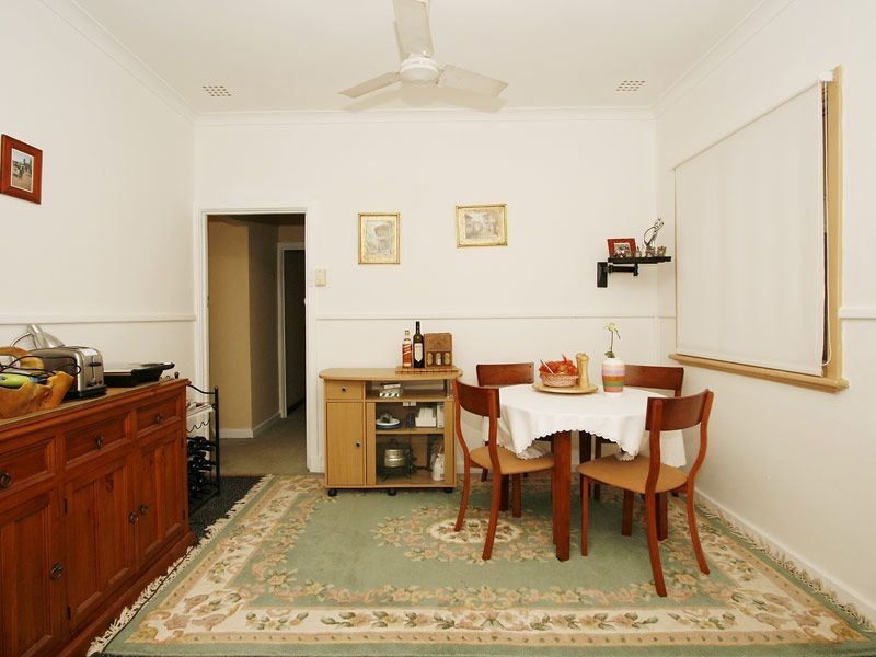 26 Flinders Street, Yokine WA 6060