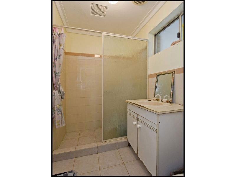 47B Weston Street, Maddington WA 6109