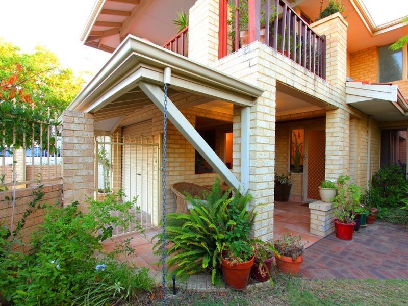 47 Douglas Avenue, South Perth WA 6151