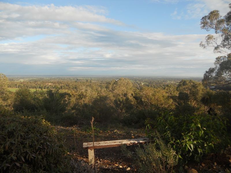192 Nettleton Road, Darling Downs WA 6122