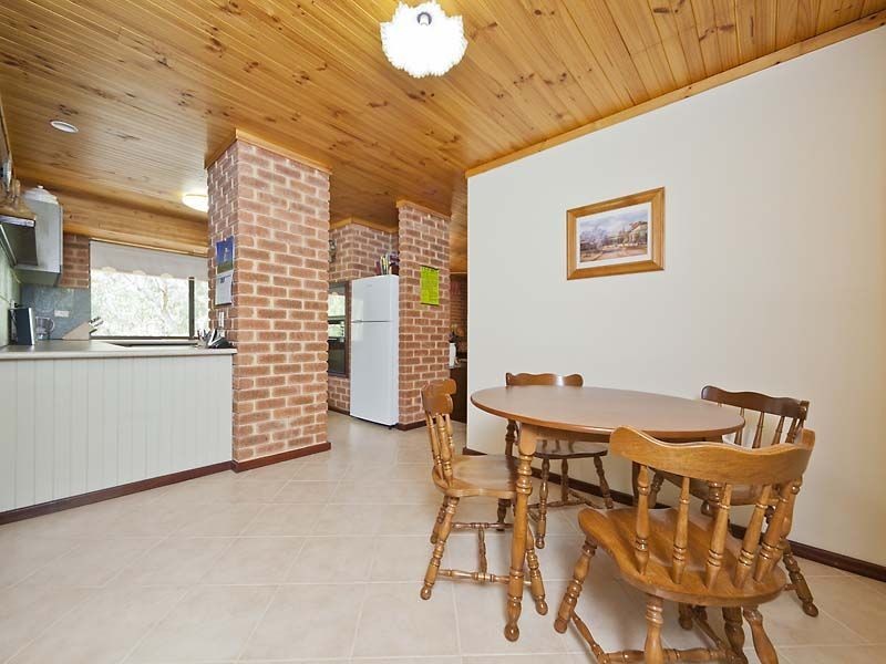 30 Torwood Drive, Gooseberry Hill WA 6076