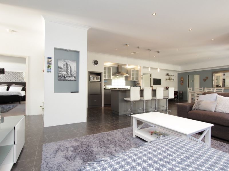 12 Cronulla Road, Secret Harbour WA 6173