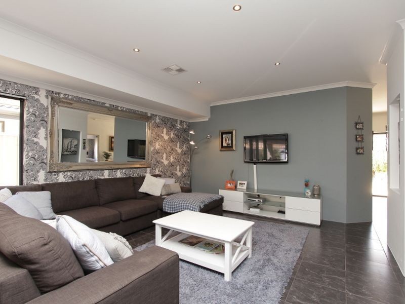 12 Cronulla Road, Secret Harbour WA 6173