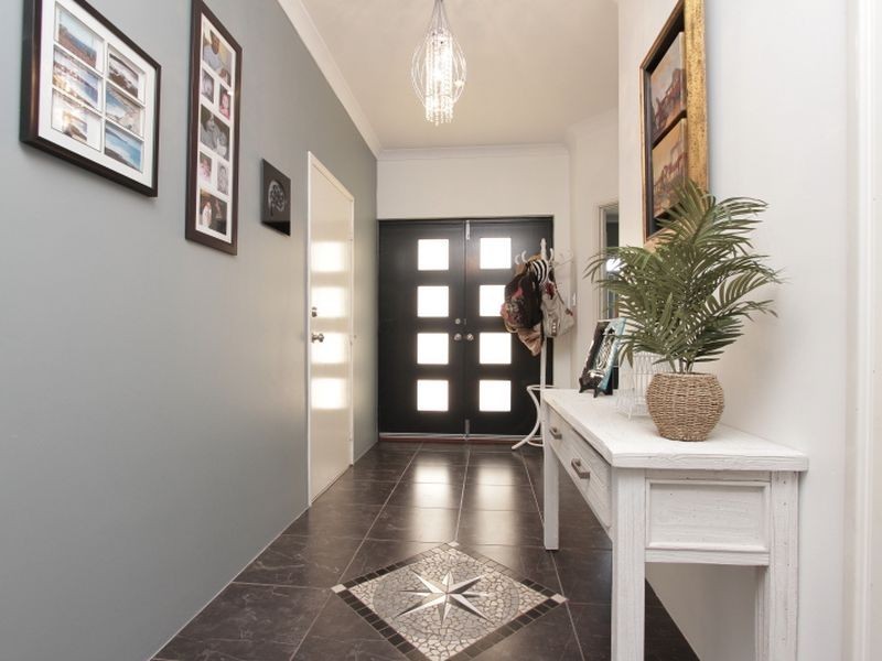 12 Cronulla Road, Secret Harbour WA 6173