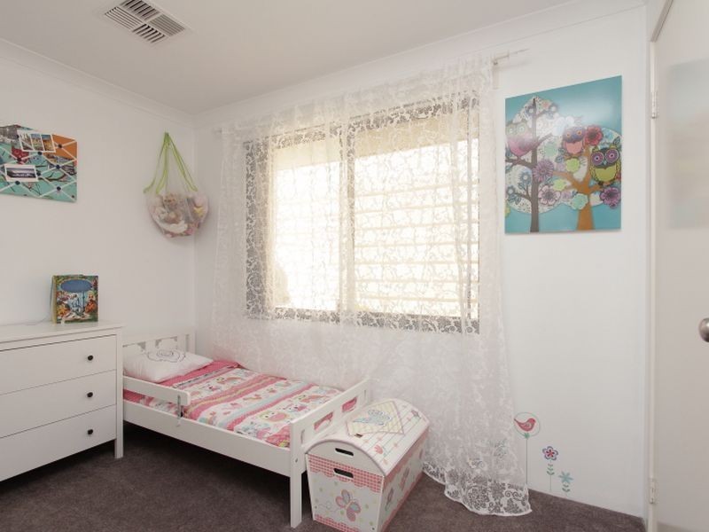 12 Cronulla Road, Secret Harbour WA 6173