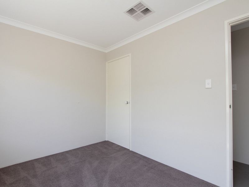 20 Pleasant Avenue, Piara Waters WA 6112