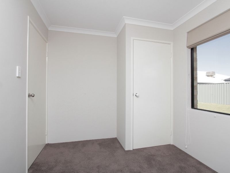 20 Pleasant Avenue, Piara Waters WA 6112