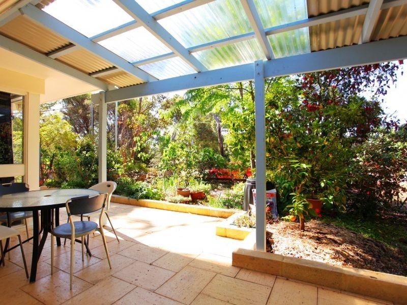 1 Noel Road, Gooseberry Hill WA 6076