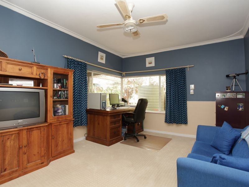 1 Noel Road, Gooseberry Hill WA 6076