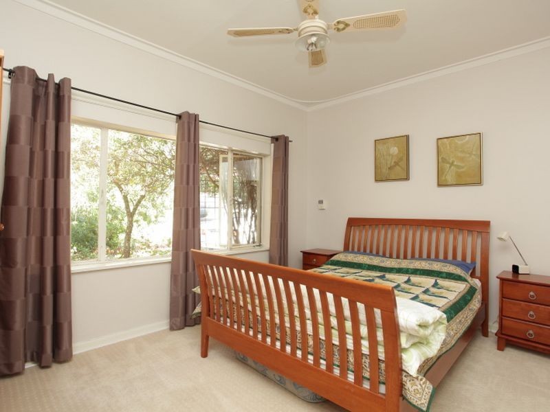 1 Noel Road, Gooseberry Hill WA 6076