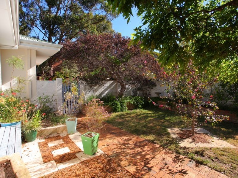 1 Noel Road, Gooseberry Hill WA 6076