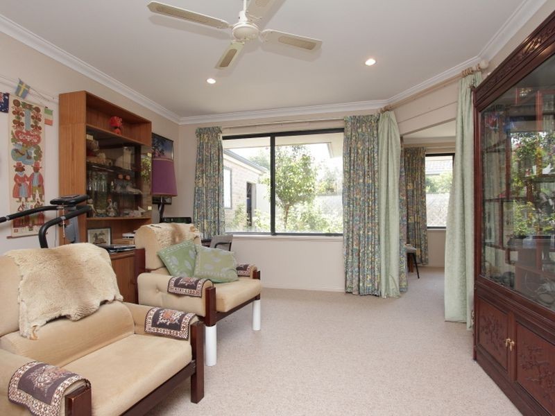 34 Park Street, Como WA 6152