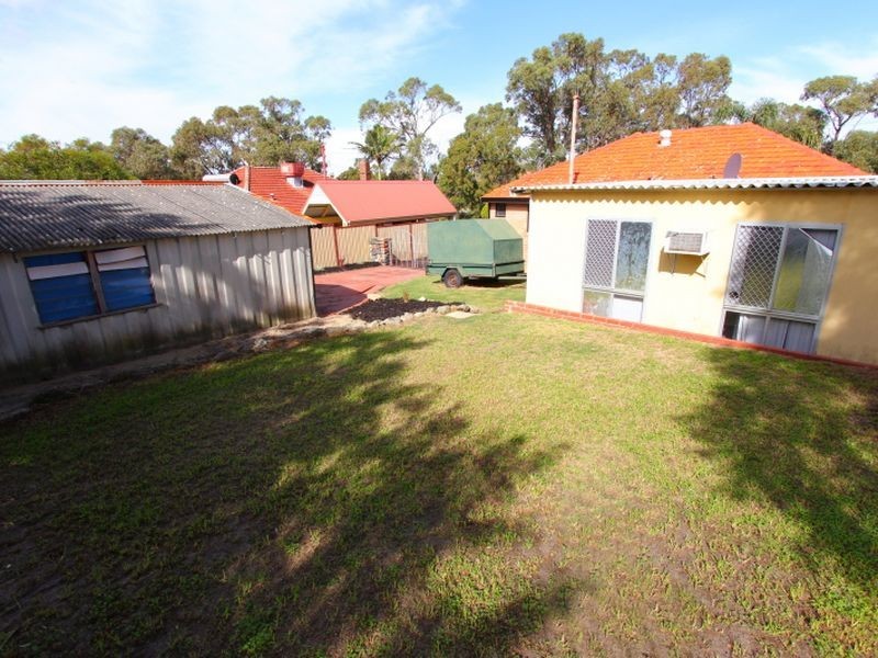 72 Sebastian Crescent, Coolbellup WA 6163