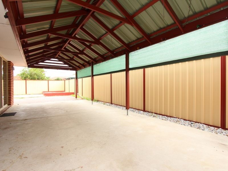 14 Waterhall Road, South Guildford WA 6055