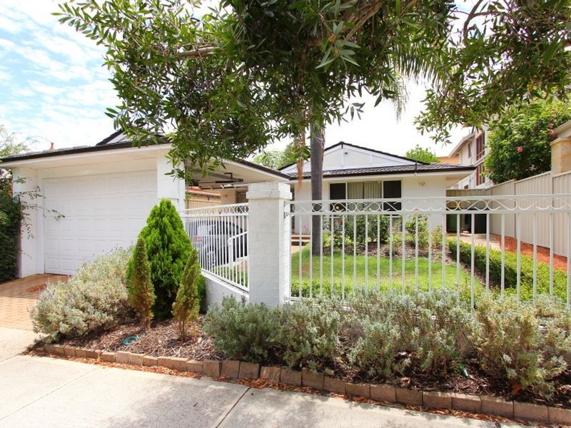 17 Rose Avenue, South Perth WA 6151