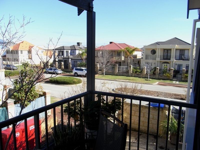 2 Skiff Close, Ascot WA 6104