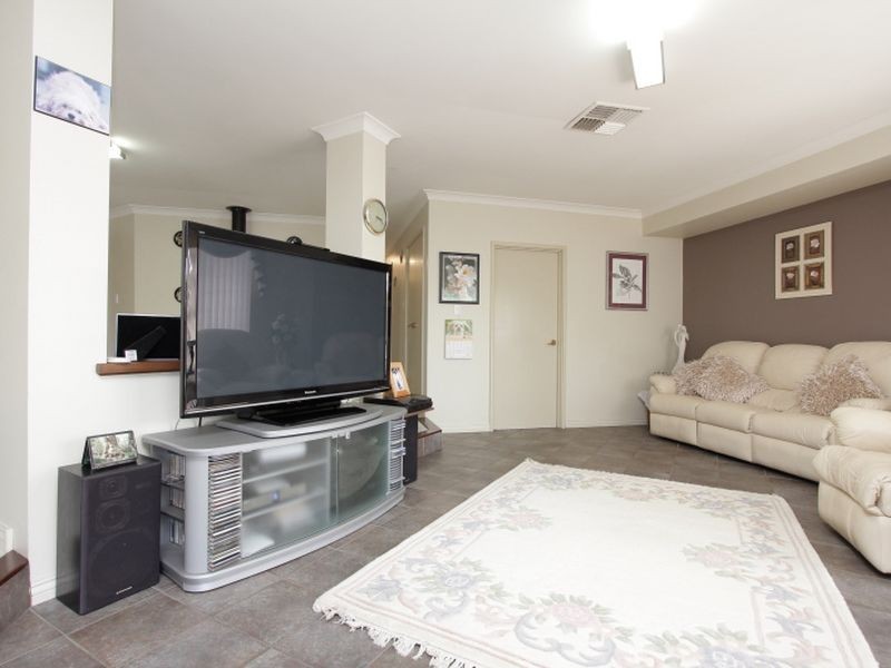 11 & 13 Shashta Drive, Greenfields WA 6210