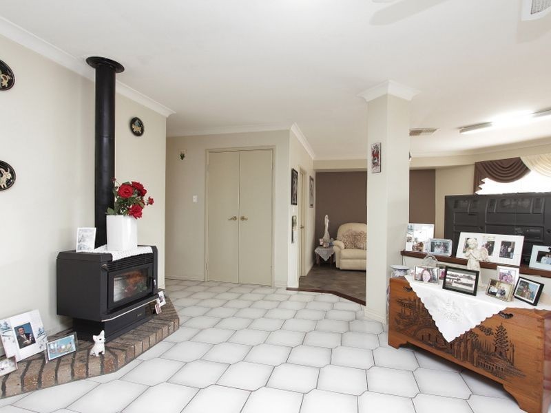 11 & 13 Shashta Drive, Greenfields WA 6210