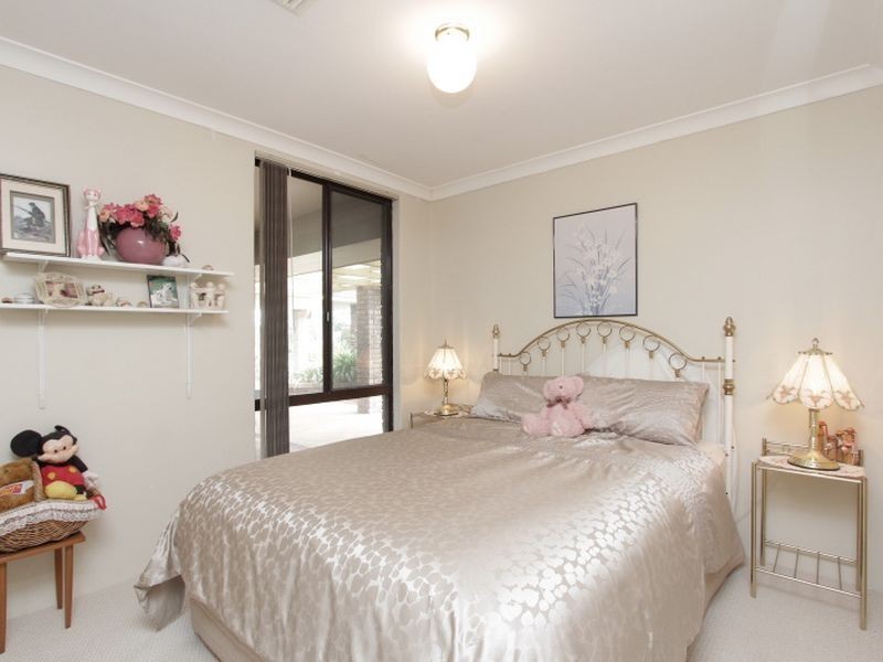 11 & 13 Shashta Drive, Greenfields WA 6210