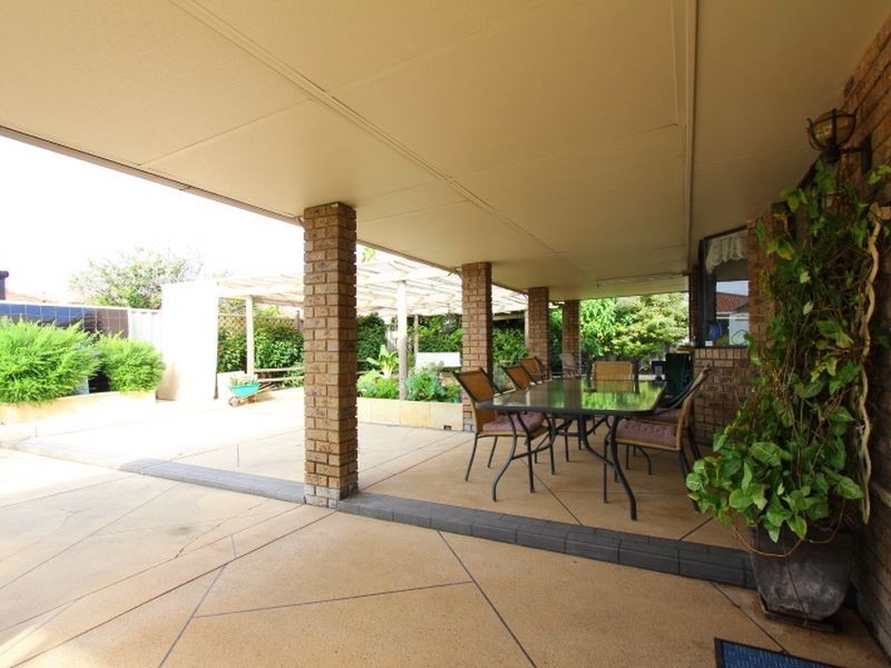 11 & 13 Shashta Drive, Greenfields WA 6210