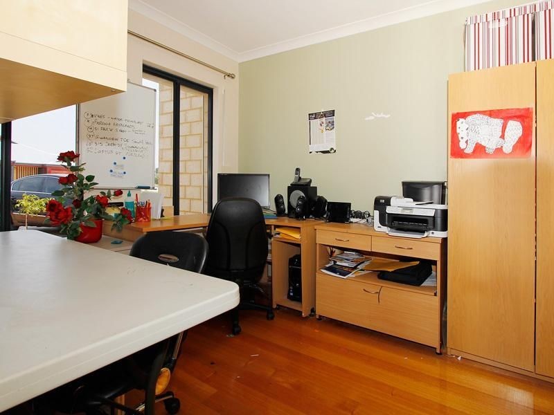1 Crystal Turn, Beechboro WA 6063