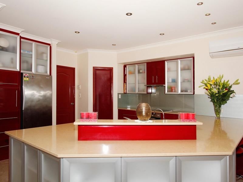 1 Crystal Turn, Beechboro WA 6063