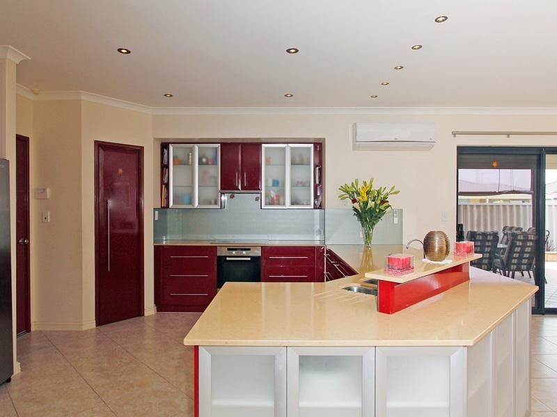 1 Crystal Turn, Beechboro WA 6063