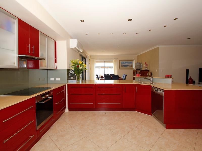 1 Crystal Turn, Beechboro WA 6063