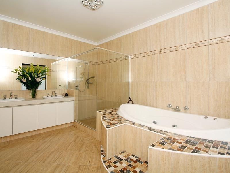 1 Crystal Turn, Beechboro WA 6063