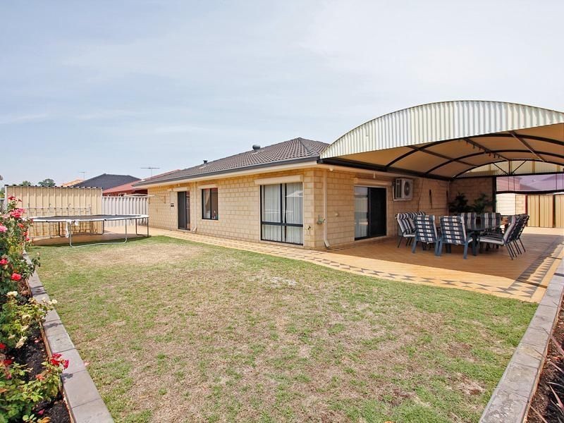 1 Crystal Turn, Beechboro WA 6063