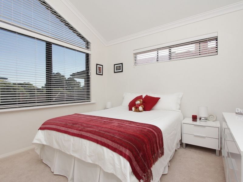 77 Douglas Avenue, South Perth WA 6151