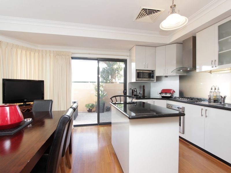 77 Douglas Avenue, South Perth WA 6151