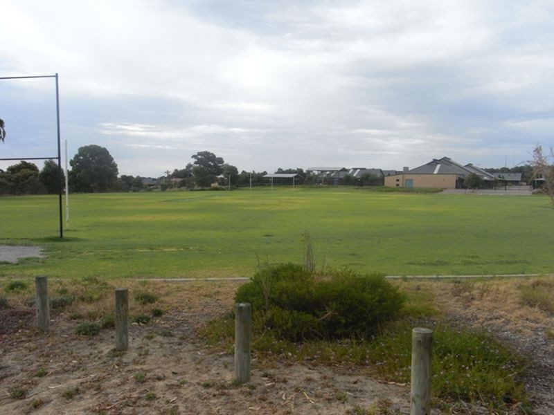 171 Nicholas Road, Hocking WA 6065