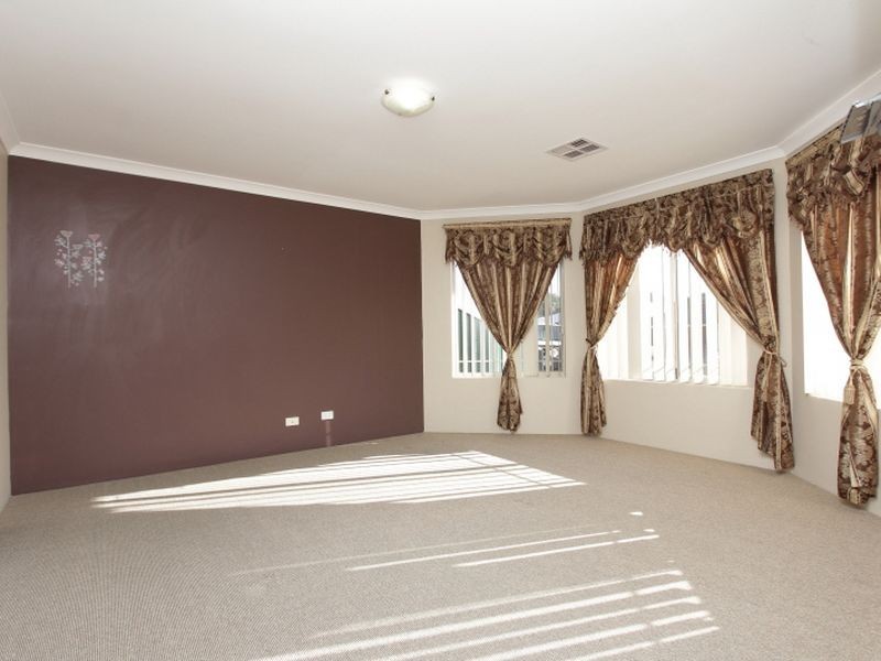 41 Whitegum Drive, Jane Brook WA 6056