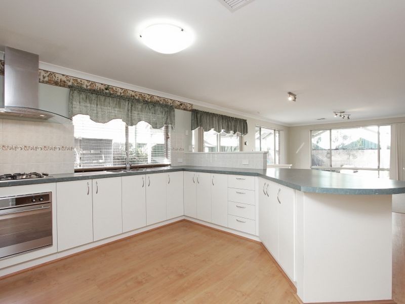 41 Whitegum Drive, Jane Brook WA 6056