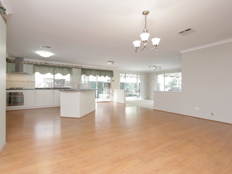 41 Whitegum Drive, Jane Brook WA 6056