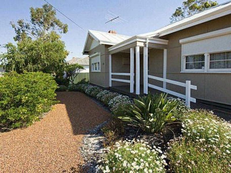 132 Toorak Road, Rivervale WA 6103