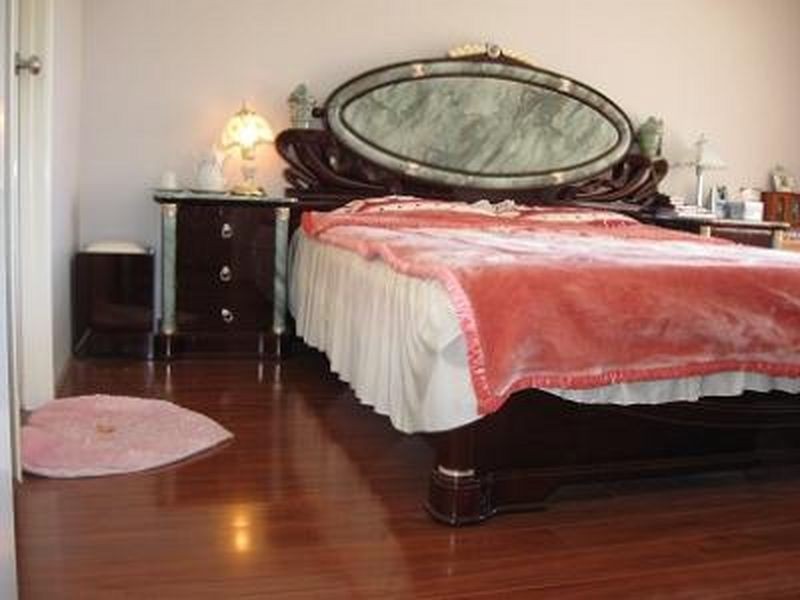 18 Maresfield Gardens, Girrawheen WA 6064