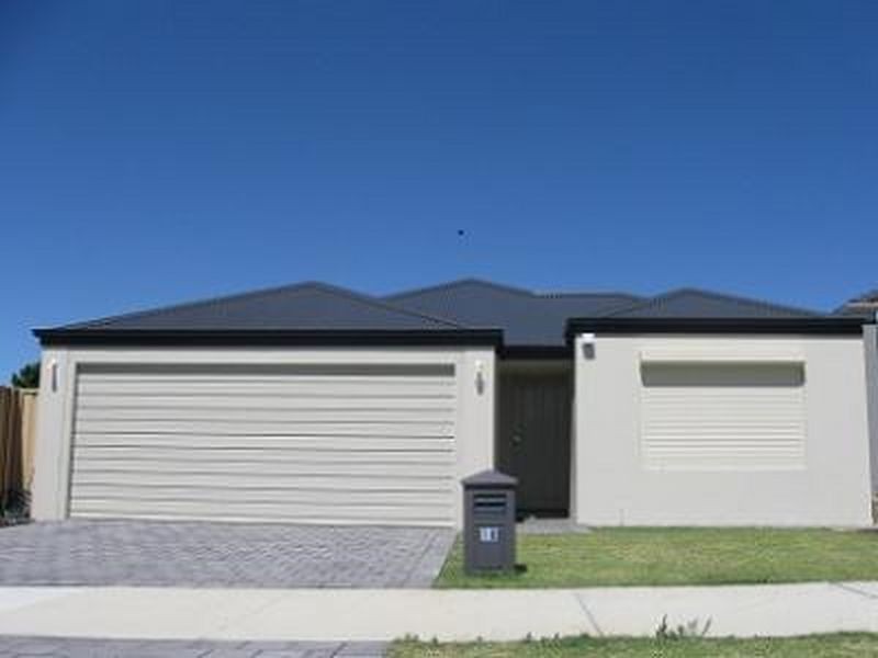 18 Maresfield Gardens, Girrawheen WA 6064