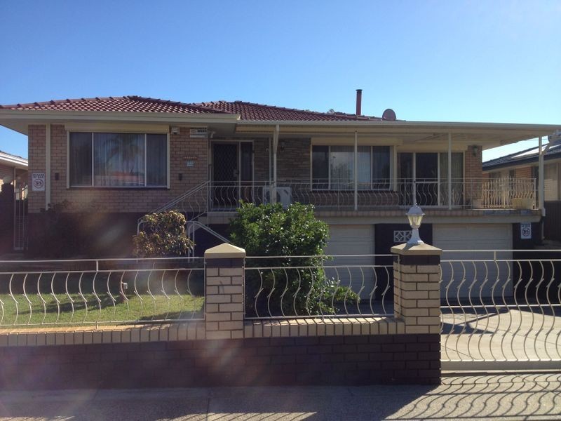 555 Morley Drive, Morley WA 6062