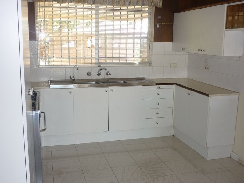 555 Morley Drive, Morley WA 6062
