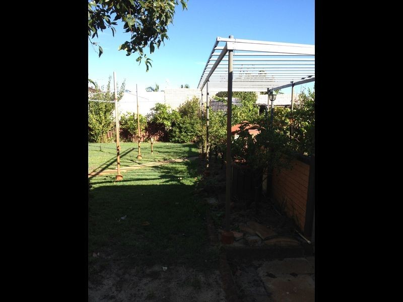 555 Morley Drive, Morley WA 6062