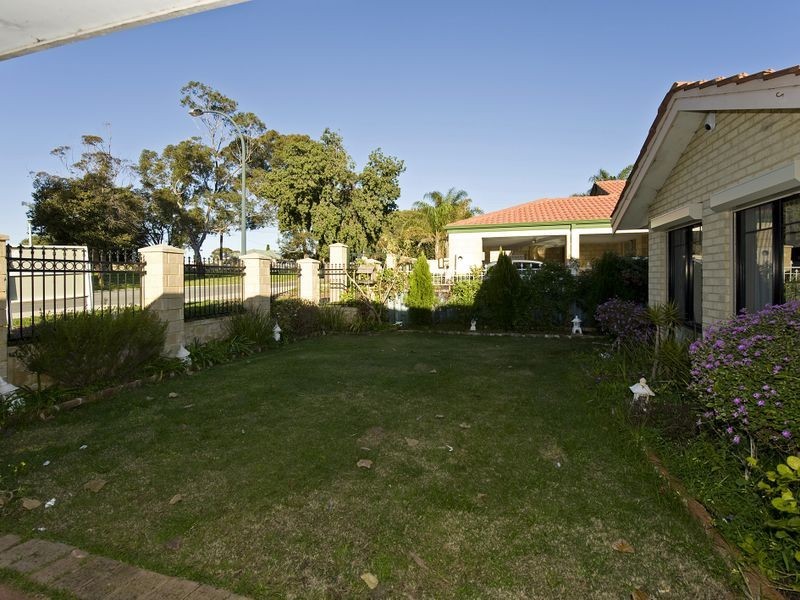 42 Rosina Street, Kewdale WA 6105