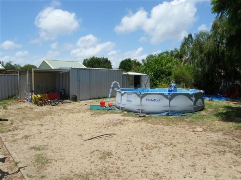 6 Newlyn Way, Coodanup WA 6210